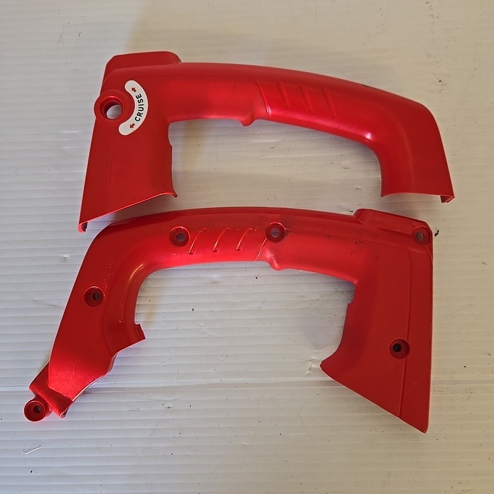 Craftsman B2000 CMXGAAM204101 Leaf Blower Handle Replacement Red Part